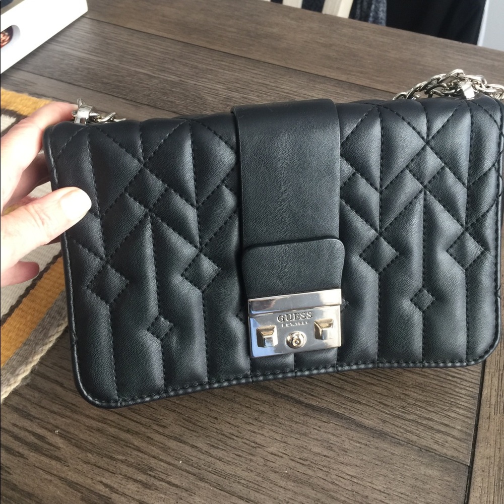 Guess Crossbody bag